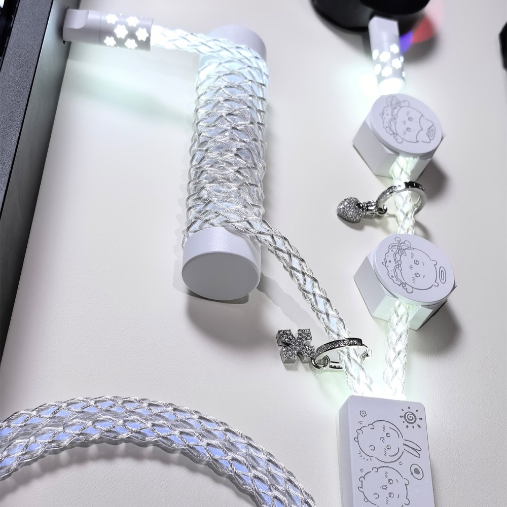 Gaming Accessories White - Магнитный кабель для клавиатуры D40 Cool